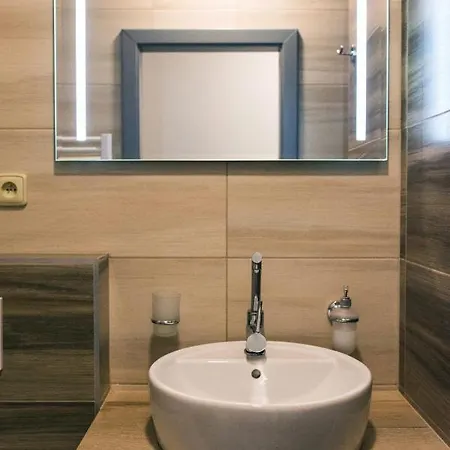 Stracena فندق مبيت وإفطار