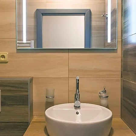 Stracena فندق مبيت وإفطار 3*